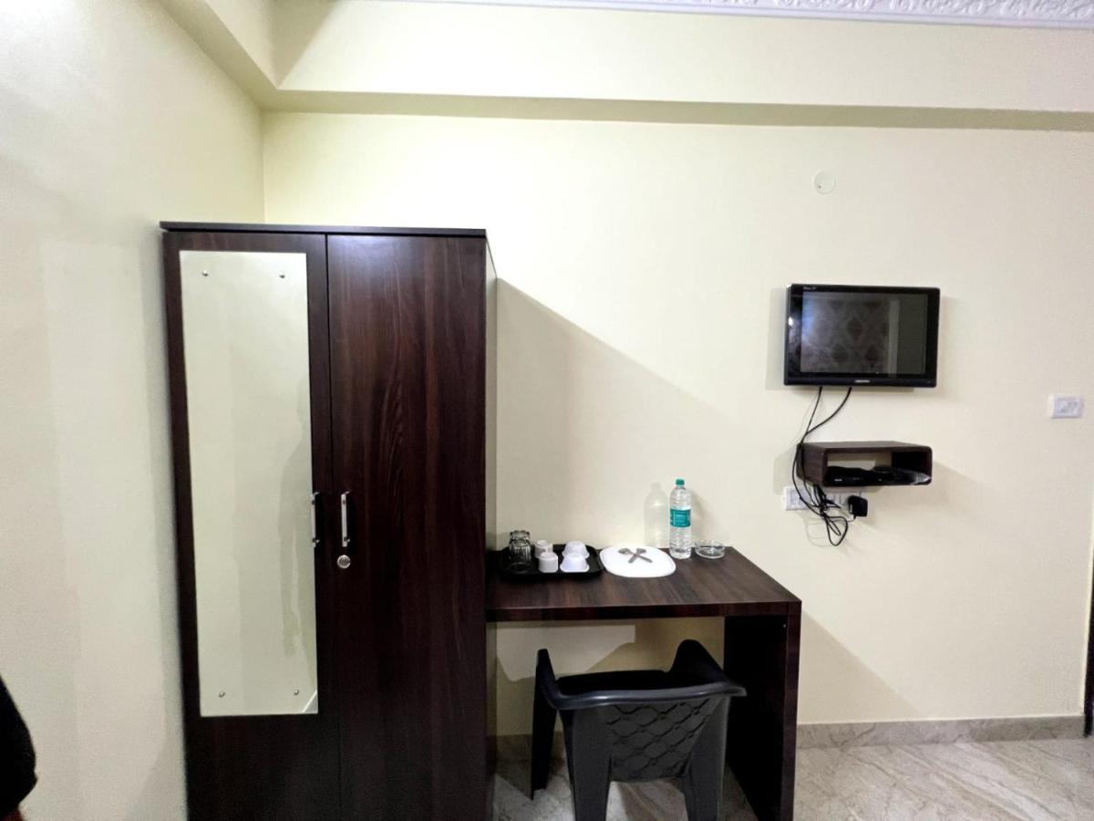 Hotel East Park Electronic City Kammasandra Bagian luar foto
